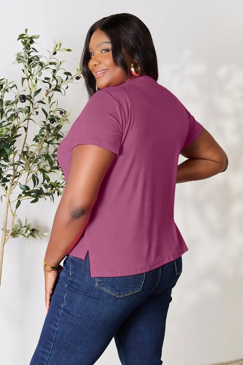 Basic Bae Full Size Round Neck Short Sleeve T-Shirt Plus Size - Trendibles