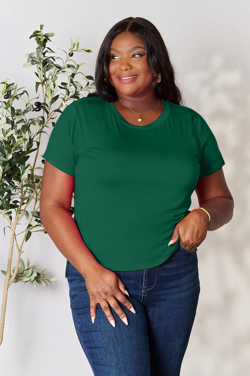 Basic Bae Full Size Round Neck Short Sleeve T-Shirt Plus Size - Trendibles