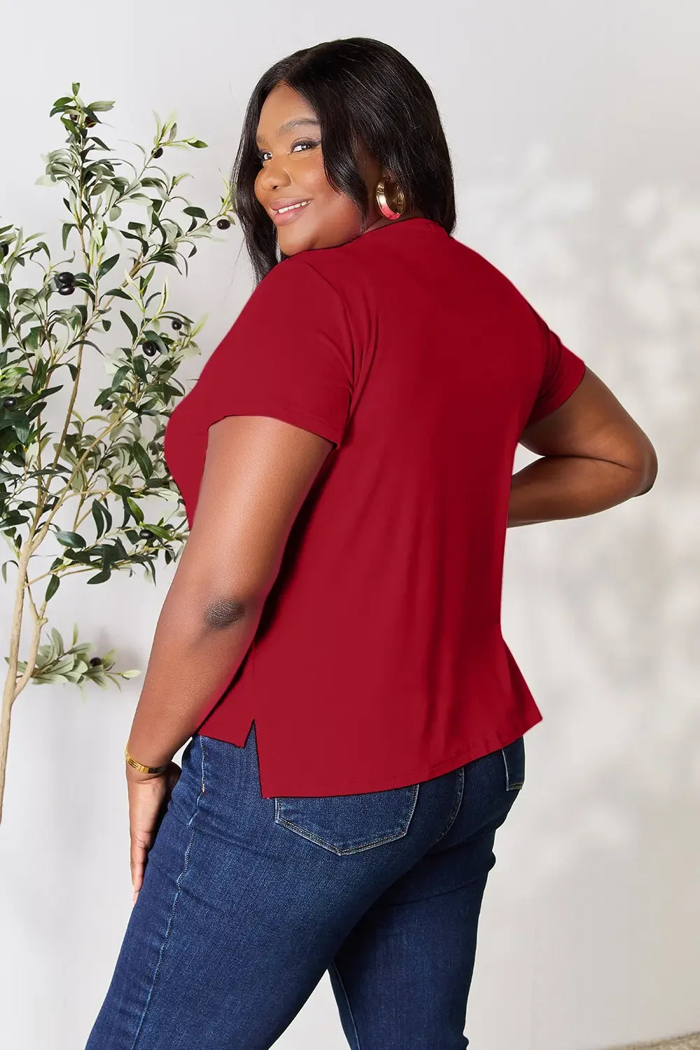 Basic Bae Full Size Round Neck Short Sleeve T-Shirt - Trendibles