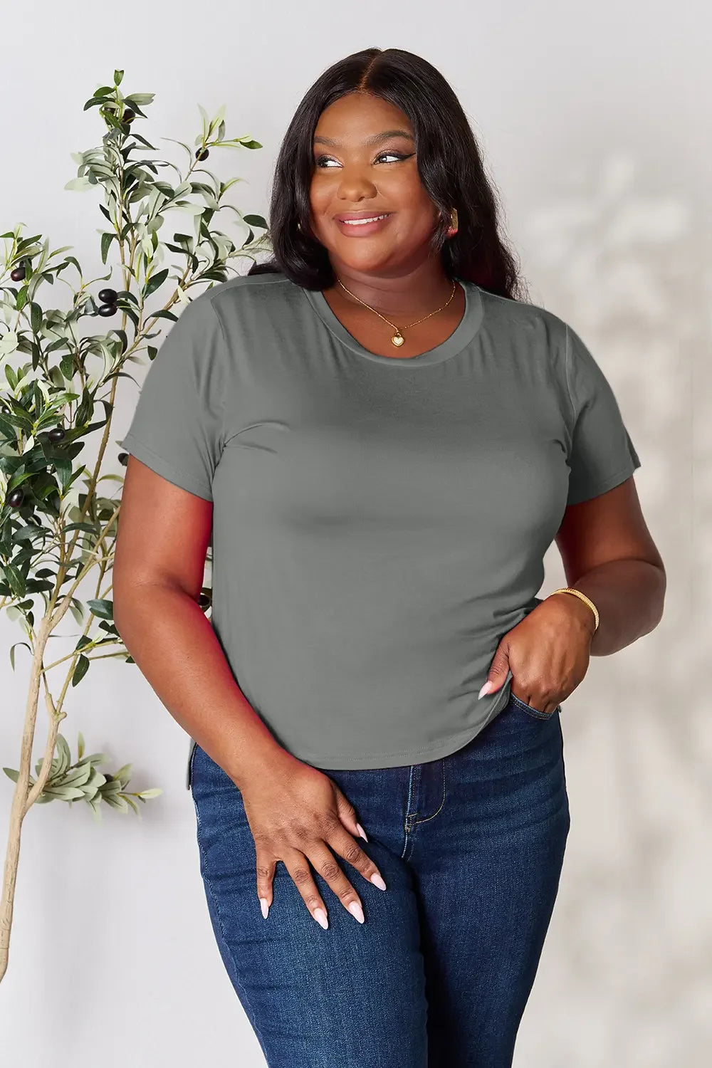 Basic Bae Full Size Round Neck Short Sleeve T-Shirt - Trendibles