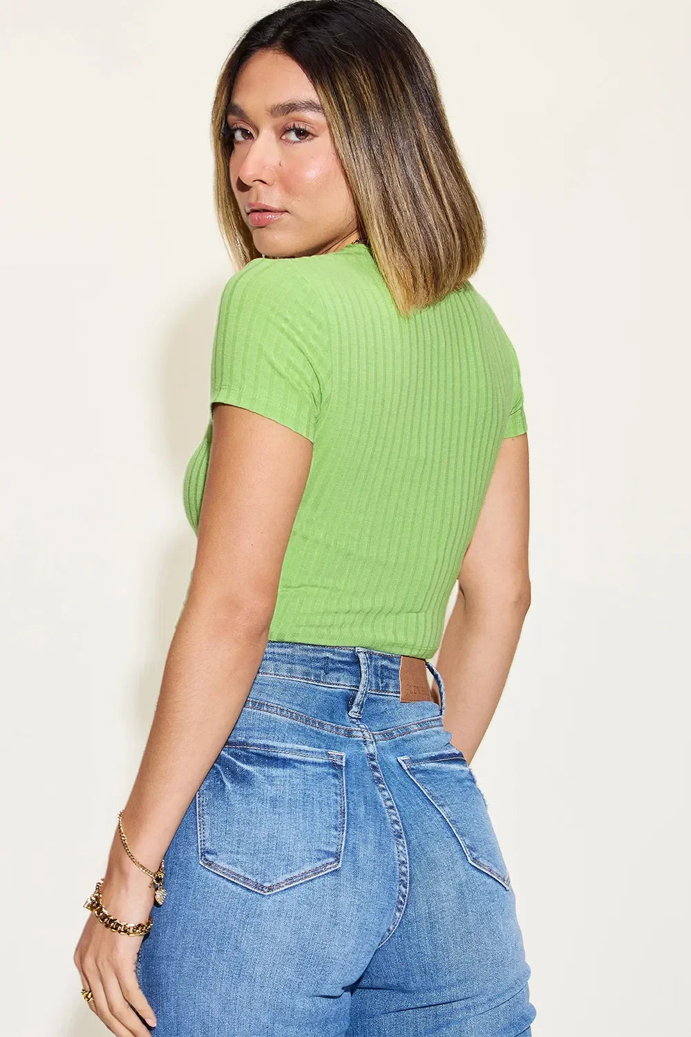 Basic Bae Full Size Ribbed Round Neck Short Sleeve T-Shirt - Trendibles