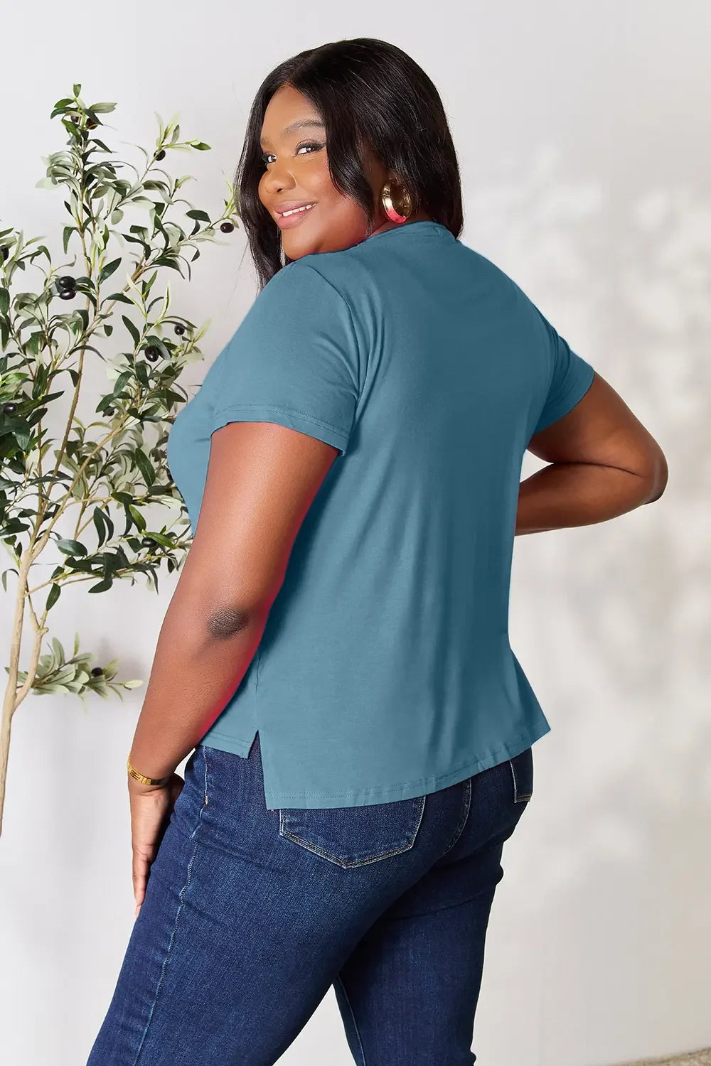 Basic Bae Full Size Round Neck Short Sleeve T-Shirt - Trendibles