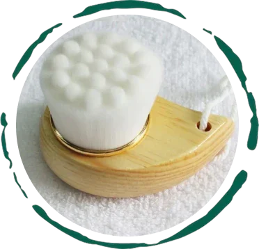 Facial Brush with Bamboo Handle - Trendibles