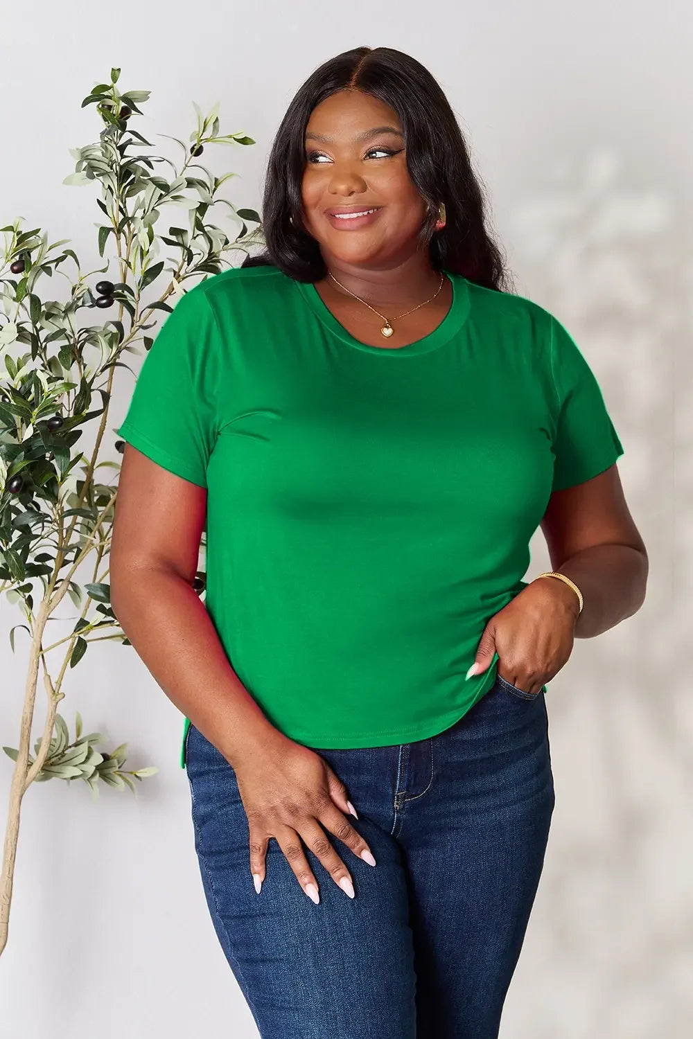 Basic Bae Full Size Round Neck Short Sleeve T-Shirt - Trendibles