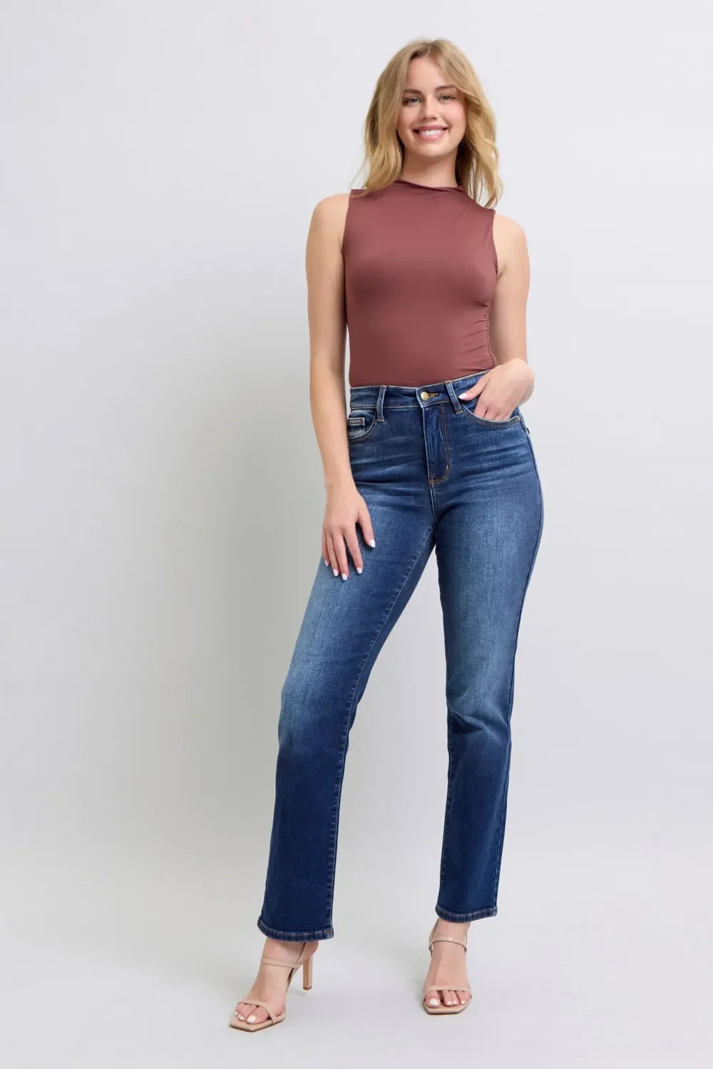 Judy Blue Full Size Washed Straight Leg Jeans with Pockets - Trendibles