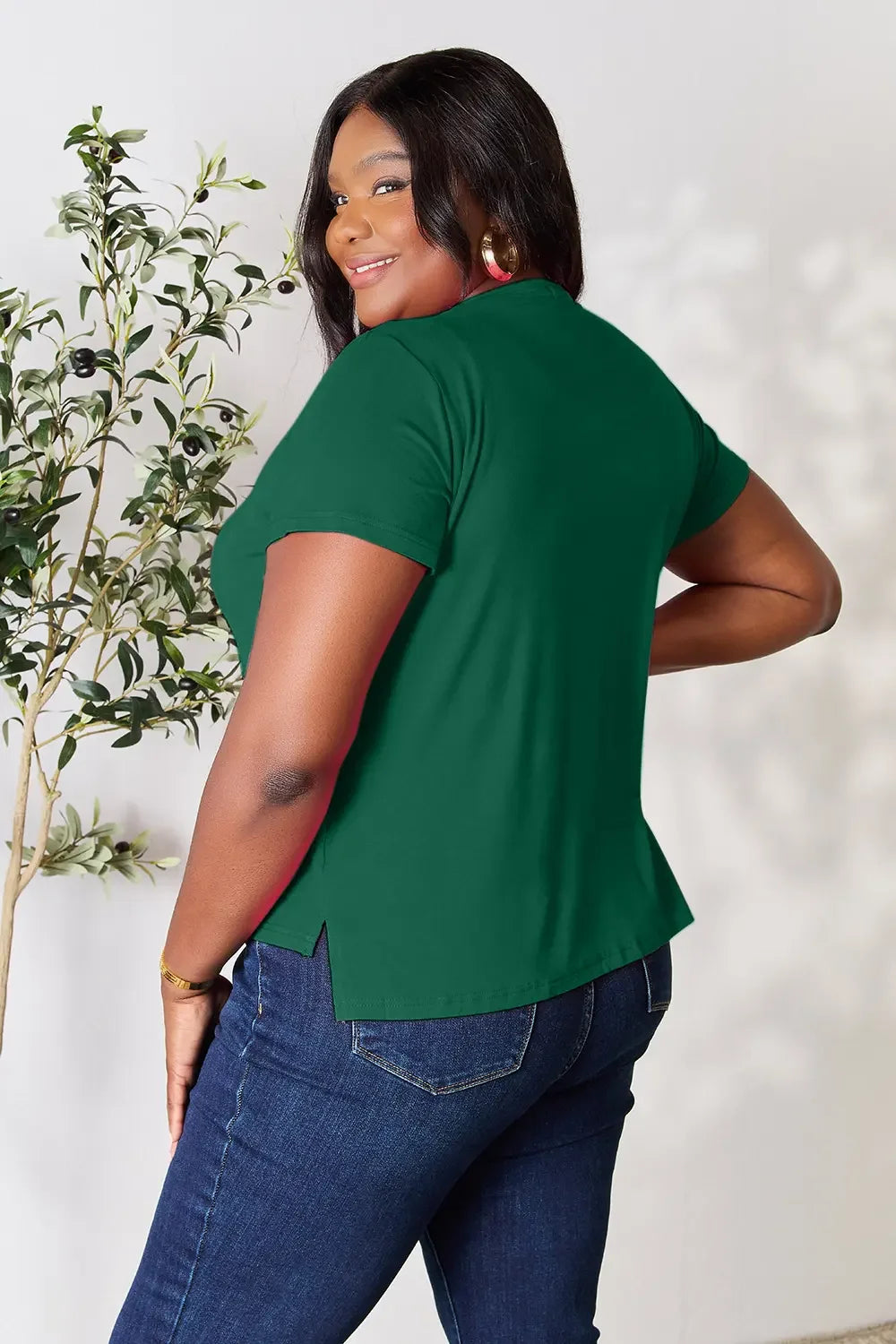 Basic Bae Full Size Round Neck Short Sleeve T-Shirt Plus Size - Trendibles